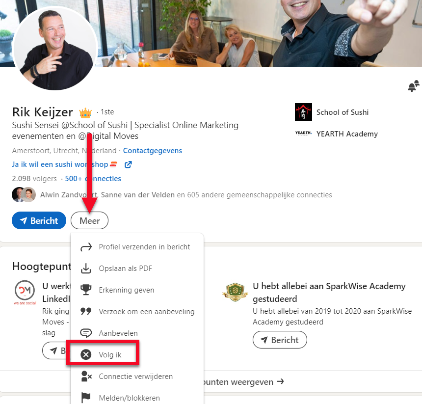 Hoe ontvolg je iemand op LinkedIn? Ga naar het profiel toe, klik op 'Meer' en klik op 'Volg ik'.